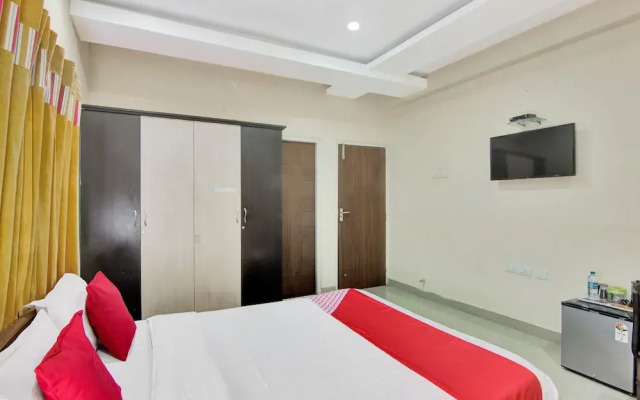 OYO 45 SilverKey Gachibowli