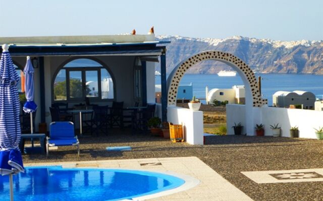 Thira's Dolphin