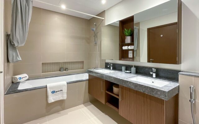 HiGuests - EMAAR 52-42