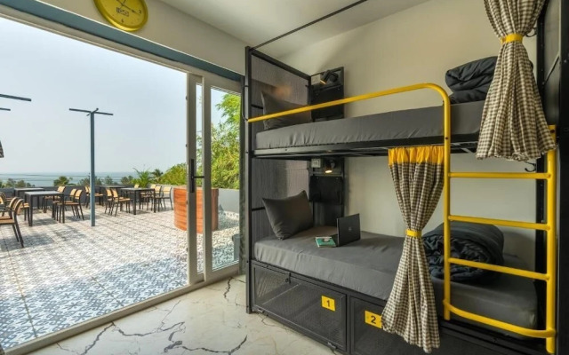 The Hosteller Goa, Mandrem