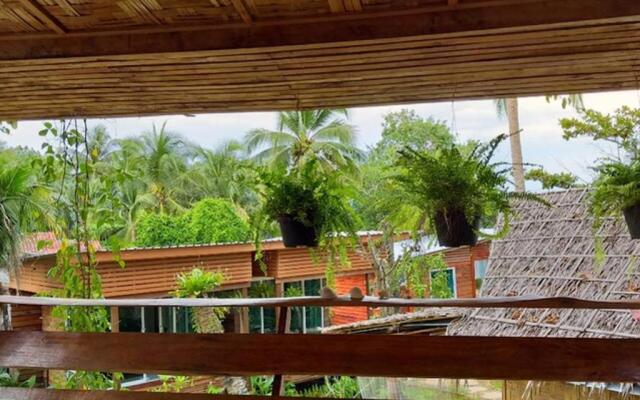 Mook Montra Resort Sea Front