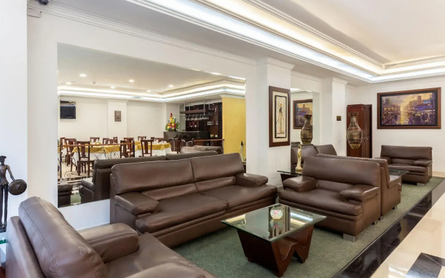 Hotel Embassy Park
