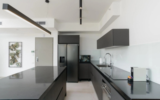 Wood Up by HolyGuest