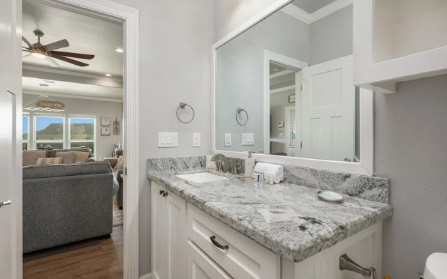 Sunkissed Castle 4 Bedroom Home