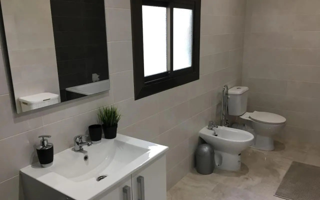 Comfortable renovated flat, WiFi!