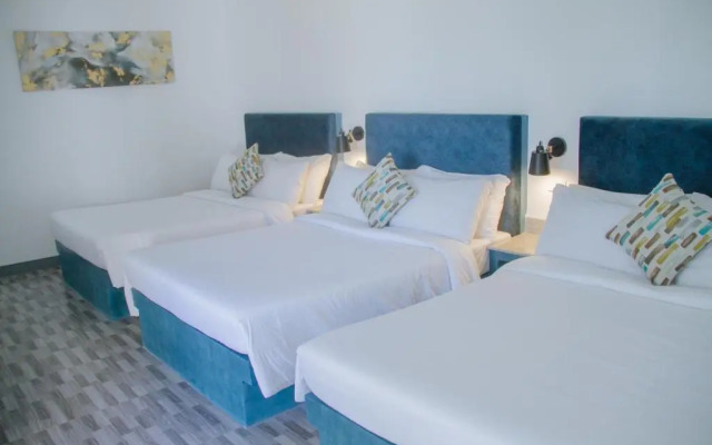 La Playa Estrella Beach Resort