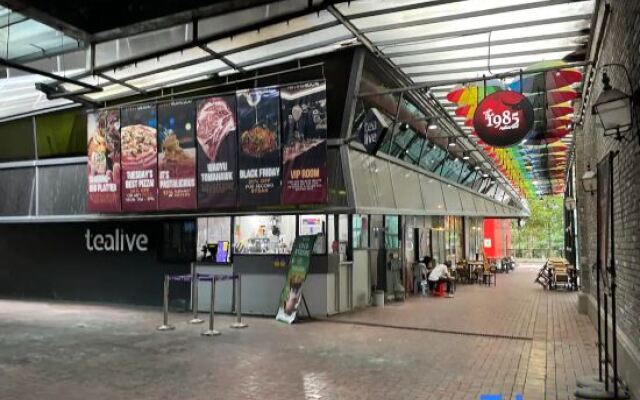 Studio Loft @ Empire Damansara (Free Wifi & Parking)