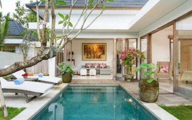 Bali Taman Sari Villa & Restaurant