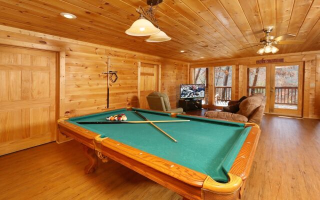 Big Pine Lodge - Six Bedroom Cabin