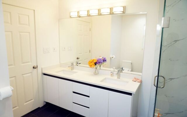 Beijing Vancouver Homestay