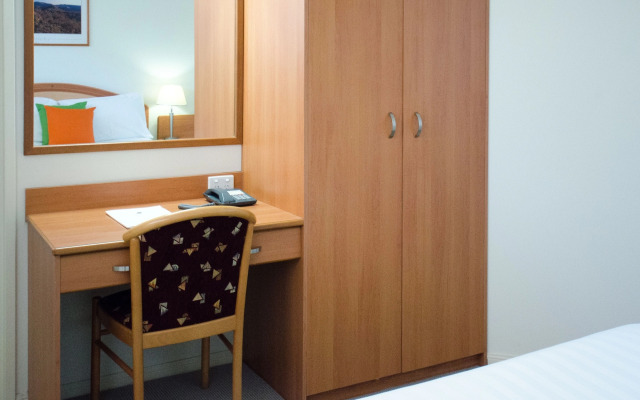 Pegasus Motor Inn and Serviced Apartments