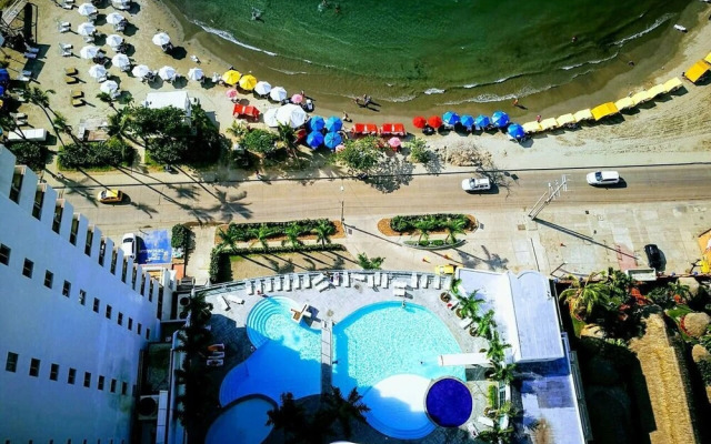 Palmetto Condos 2403