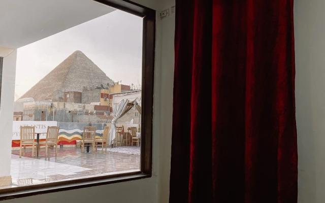 Atlantis Pyramids Inn