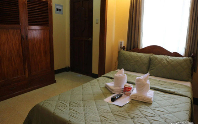 Tres Pension House