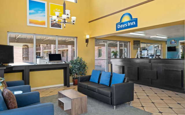 Days Inn by Wyndham Conway