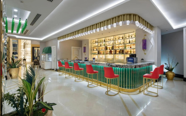 Granada Luxury Beach 