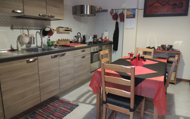 B&B il rosso e il nero