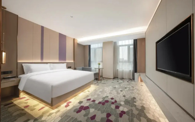 Lavande Hotel (Jinan Shiji Avenue Aotelaisi)