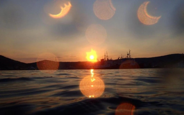 Sunce - Next to the sea - A1