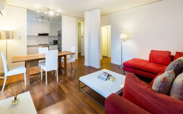 SELENA, 2BDR South Yarra Apartment