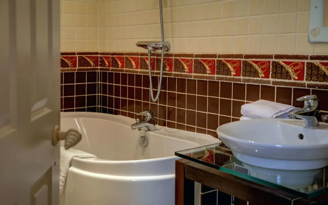 Three Ways House Hotel