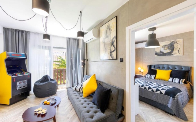 1 Bedroom Apartment