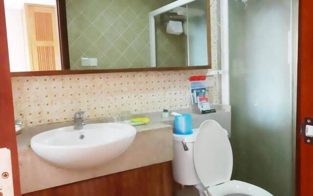 Crystal Blue Bay Vacation Hotel