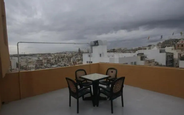 Central Sliema Studio