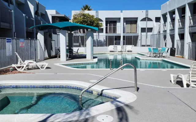 Las Palmas Hotel Tucson