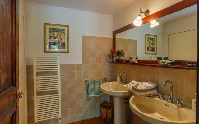 Vr-c943-fond0at - Torre dei Malaspina 6 1