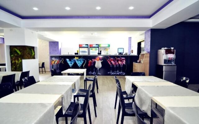 Babylonia Resort