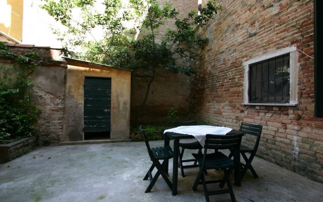 City Apartments - Residence Pozzo Terrace