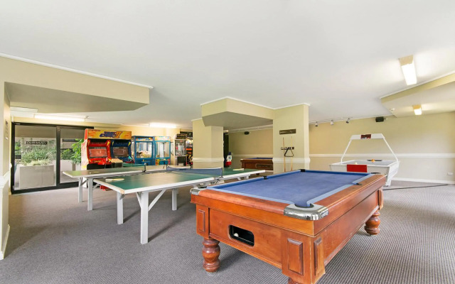 Clubb Coolum Beach Resort