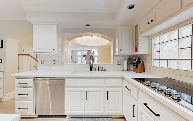 Designer - 3 Br Home