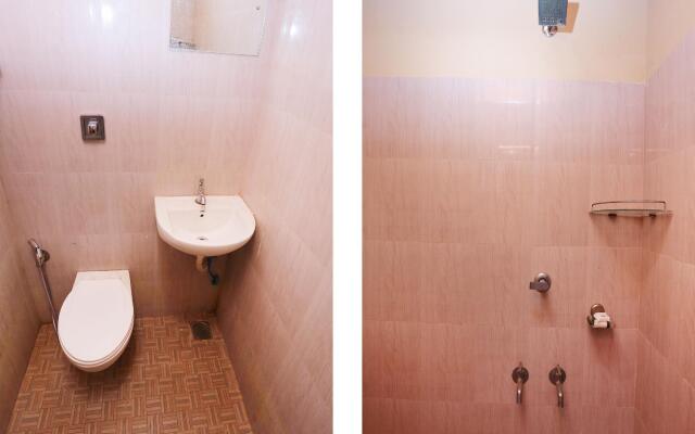 OYO 4706 Chalil Residency