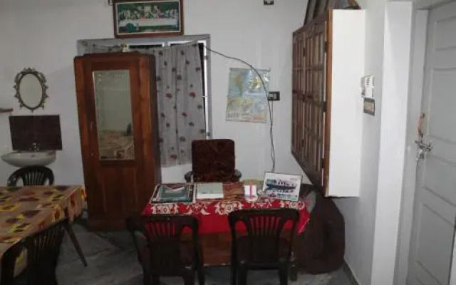 Venice Nest