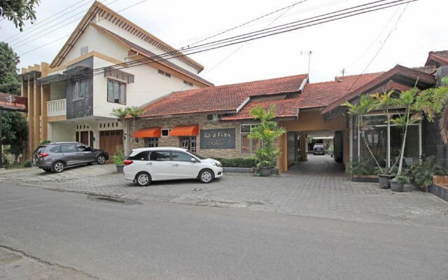 RedDoorz near Pojok Beteng Prawirotaman