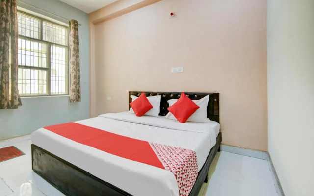 Oyo 80512J Eco Park Hotel