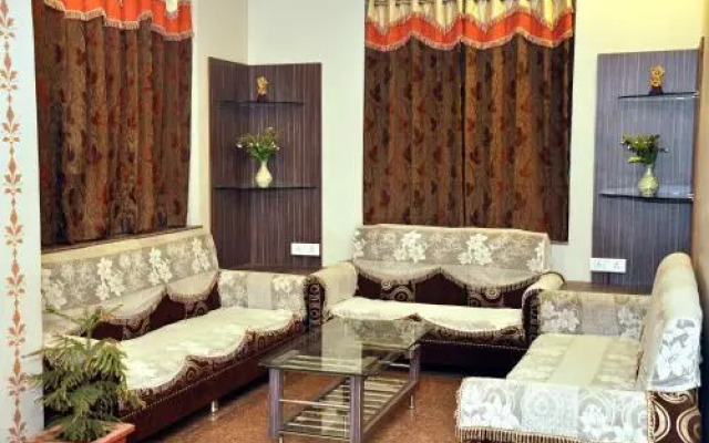 Hotel Marudhar Palace