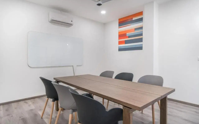SKYLA Studios & Suites - Jubilee Hills