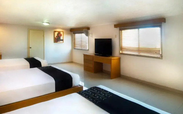 Hotel Regis