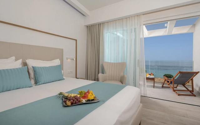 Mirage Bleu Hotel