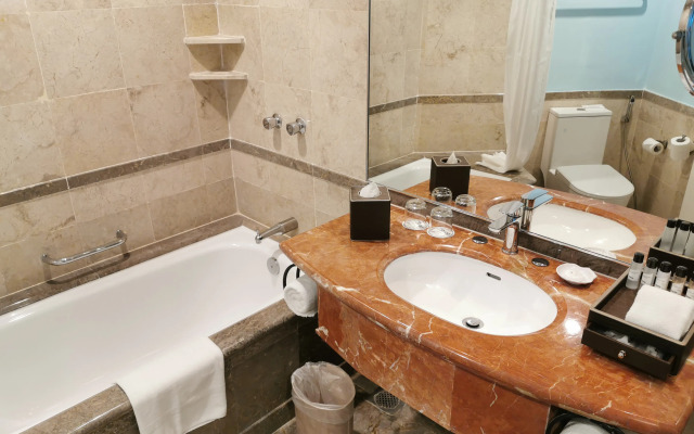 Thistle Johor Bahru Hotel