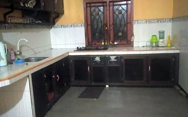 Kurnia Pandawa Homestay Syariah by Luxury Degree