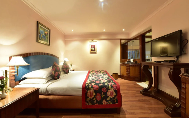 Hotel Parle International