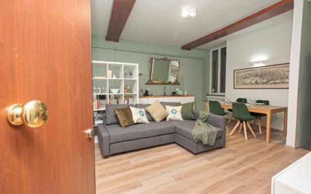 Flat 2 Bedrooms 1 Bathroom - Genoa