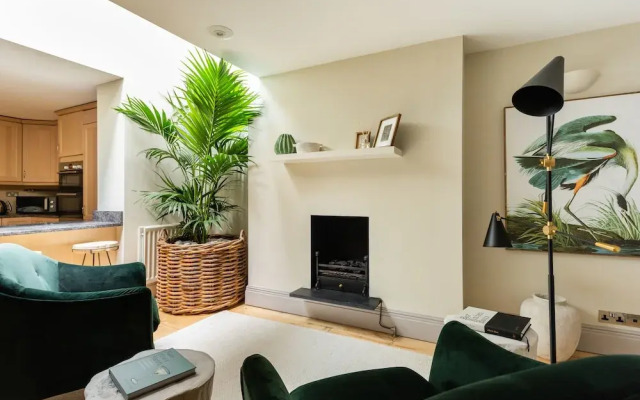 The Luxe Chelsea Townhouse