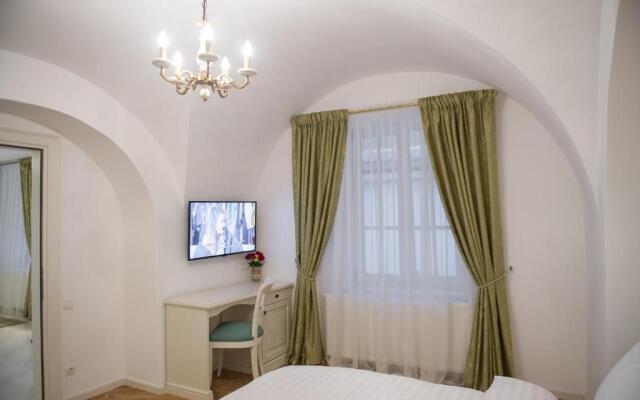 Baroc Apartments & Studio Sibiu