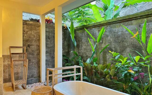Desa Kerasan 5 -Luxury 2BRV 15 mins to Ubud