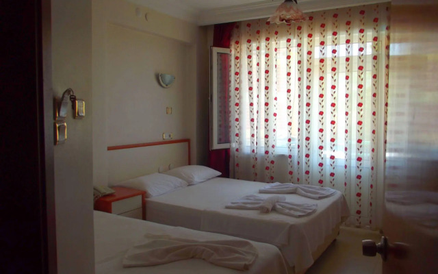 Aycan Otel